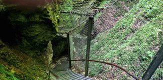 Gouffre de Poudrey : où se situe ce site naturel impressionnant ? gouffre de Poudrey